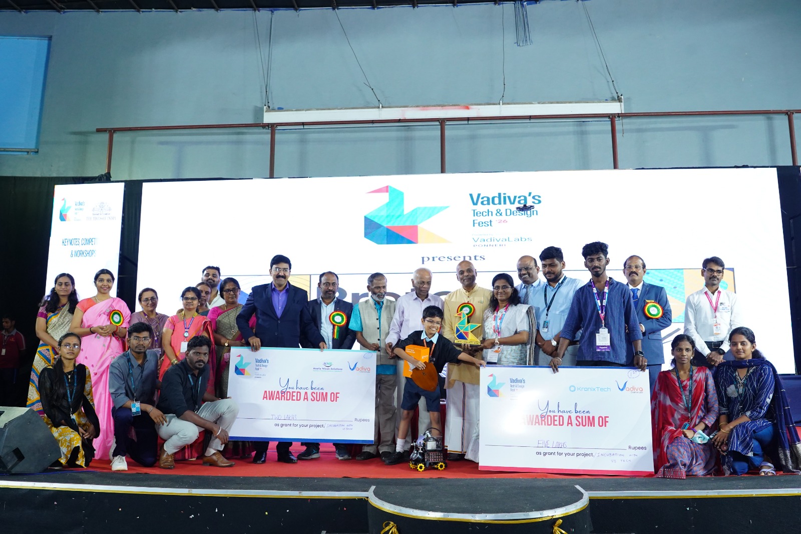 Students showcasing robots at Vadiva Tech Fest
